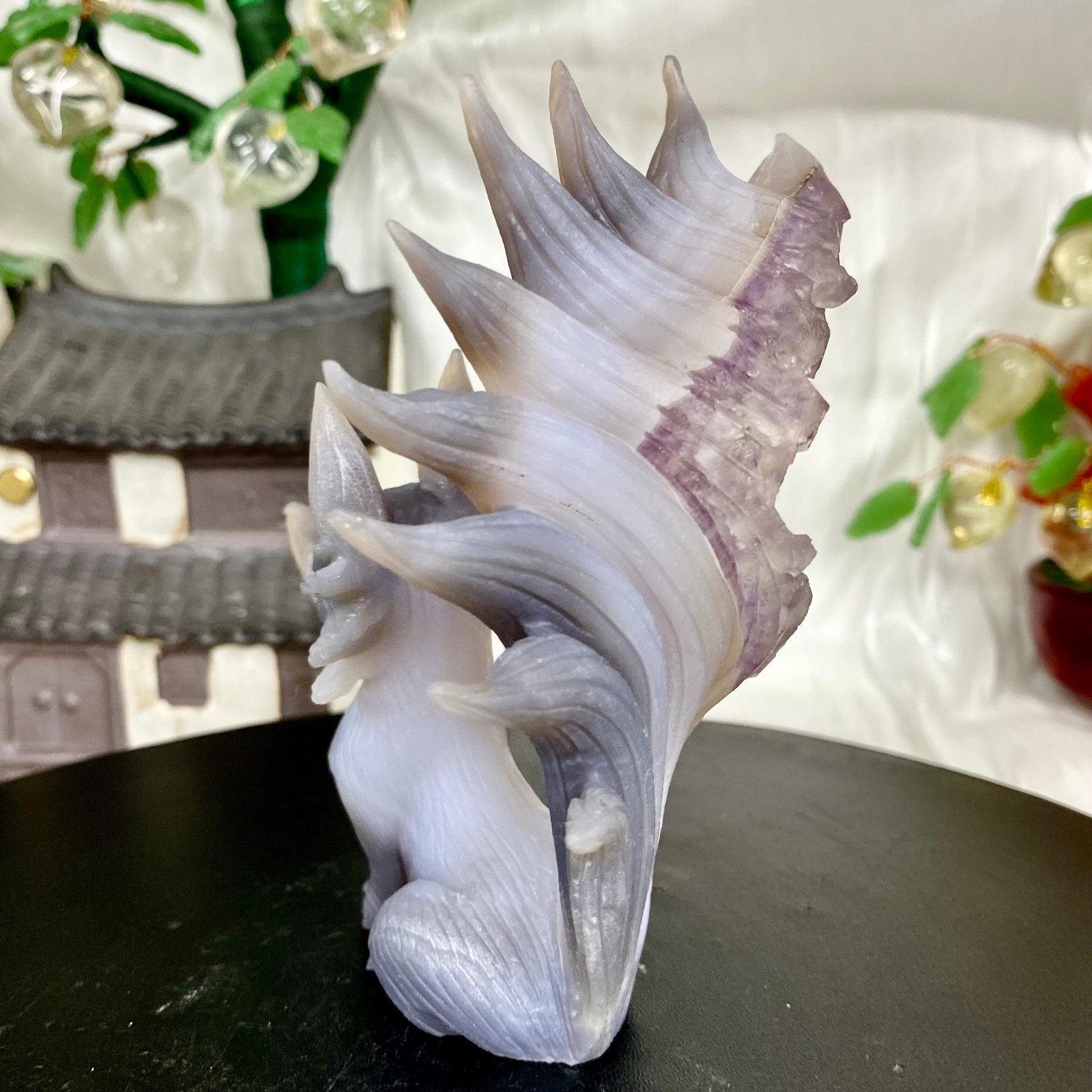 335G Natural Agate Geode Hand Carved Nine-tailed Fox Quartz Crystal Decor