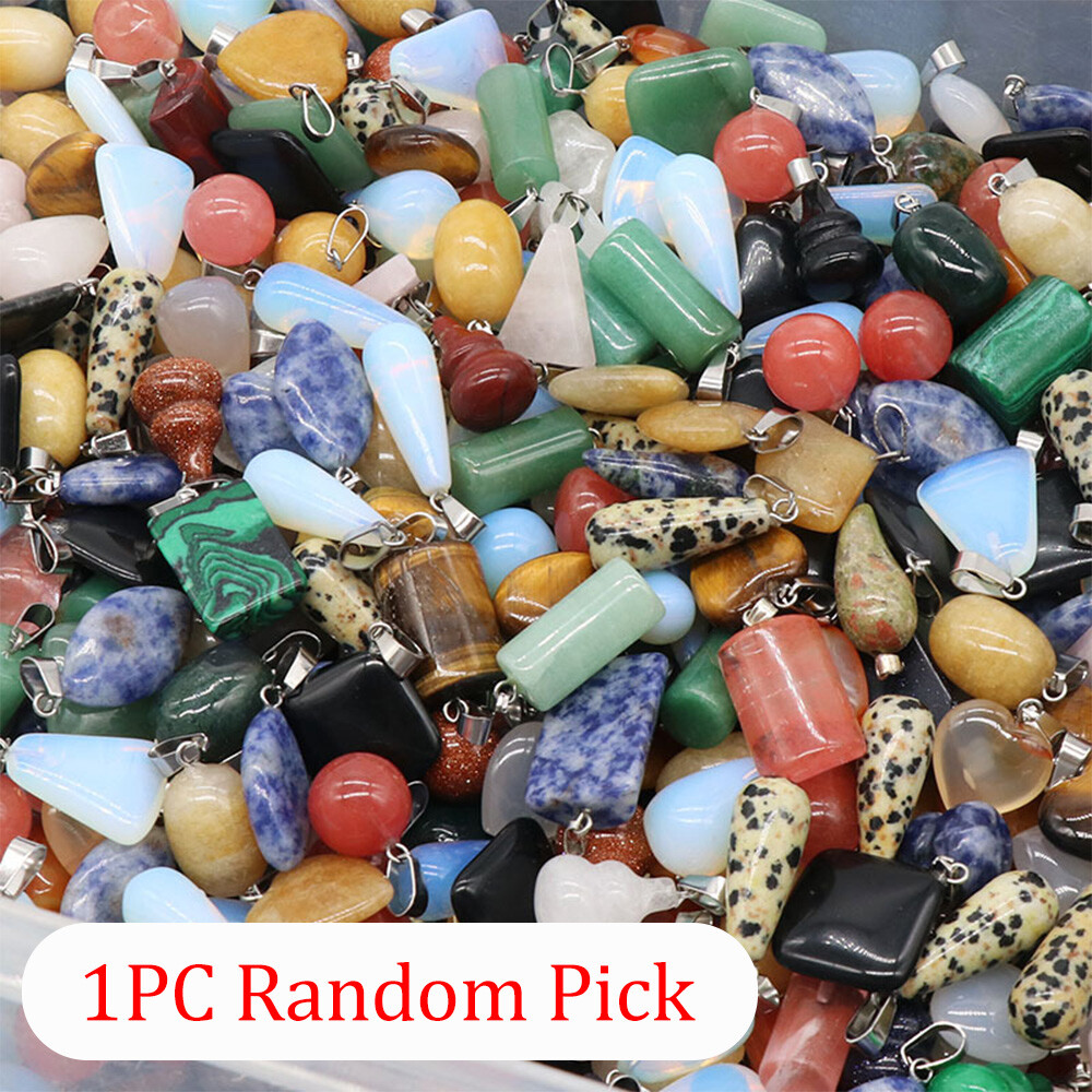 Random Mini Natural Crystal Agate Stone Pendant Chakra Mixed Beads 12-25mm Reiki