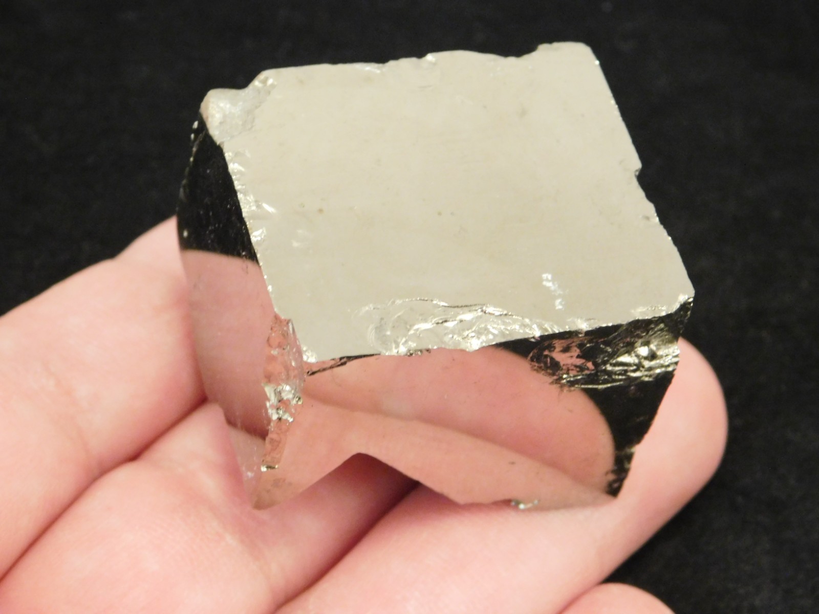 100% Natural Pyrite CUBE Huanzala Mine Peru 163gr