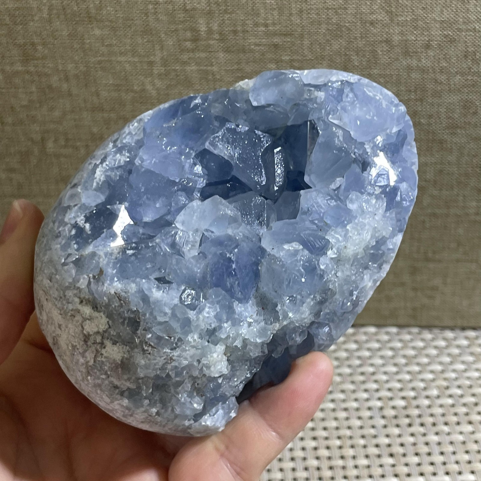 820g Celestite Crystal Natural Sky Blue Geode Cluster – Rough Stone Crystal