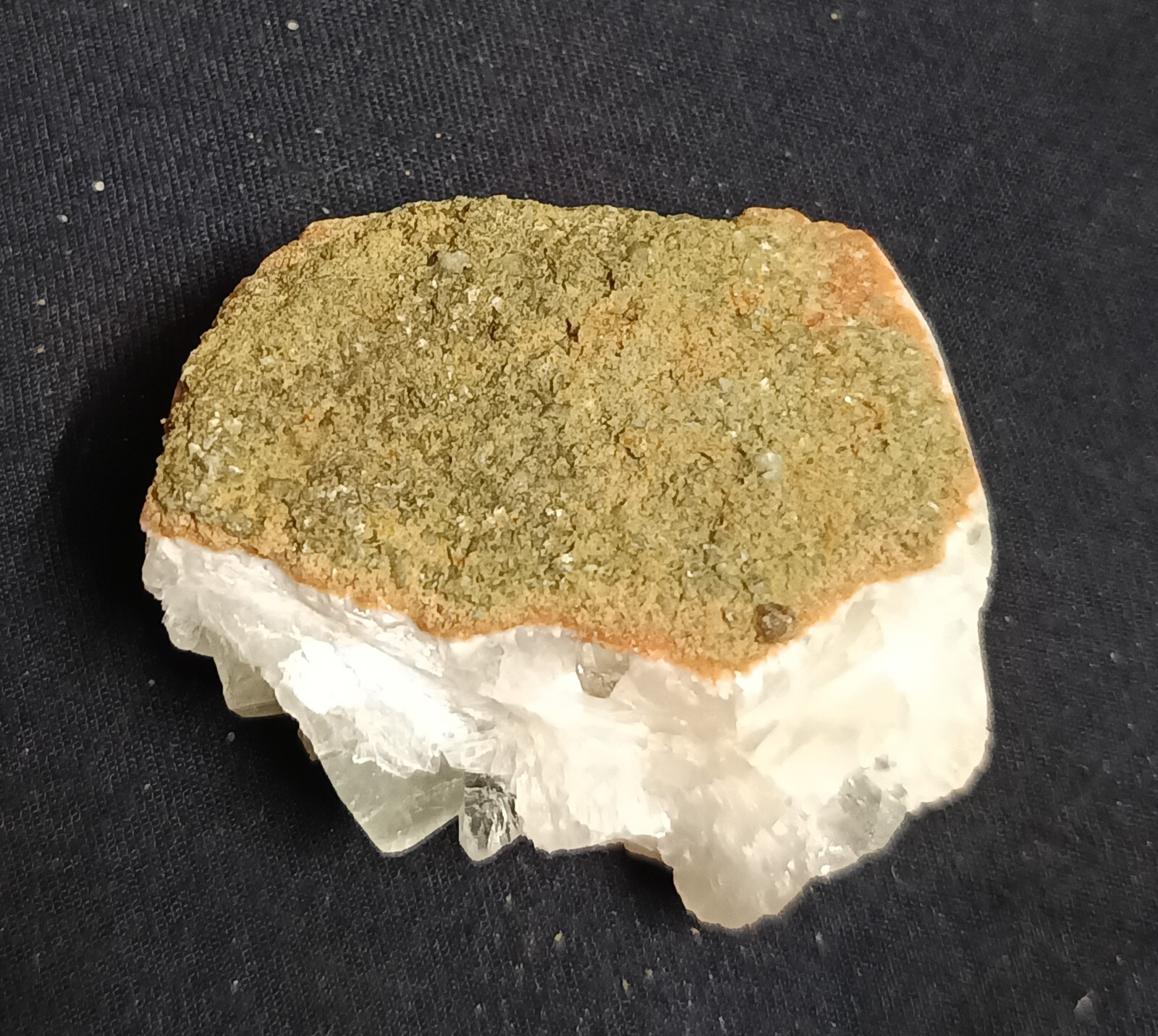 APOPHYLLITE AND STILBITE NATURAL MINERALS STONE