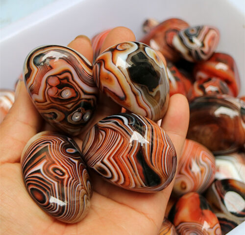 3PCS Madagascar Banded Agate Tumbled Beautiful Patterns Randomly Send
