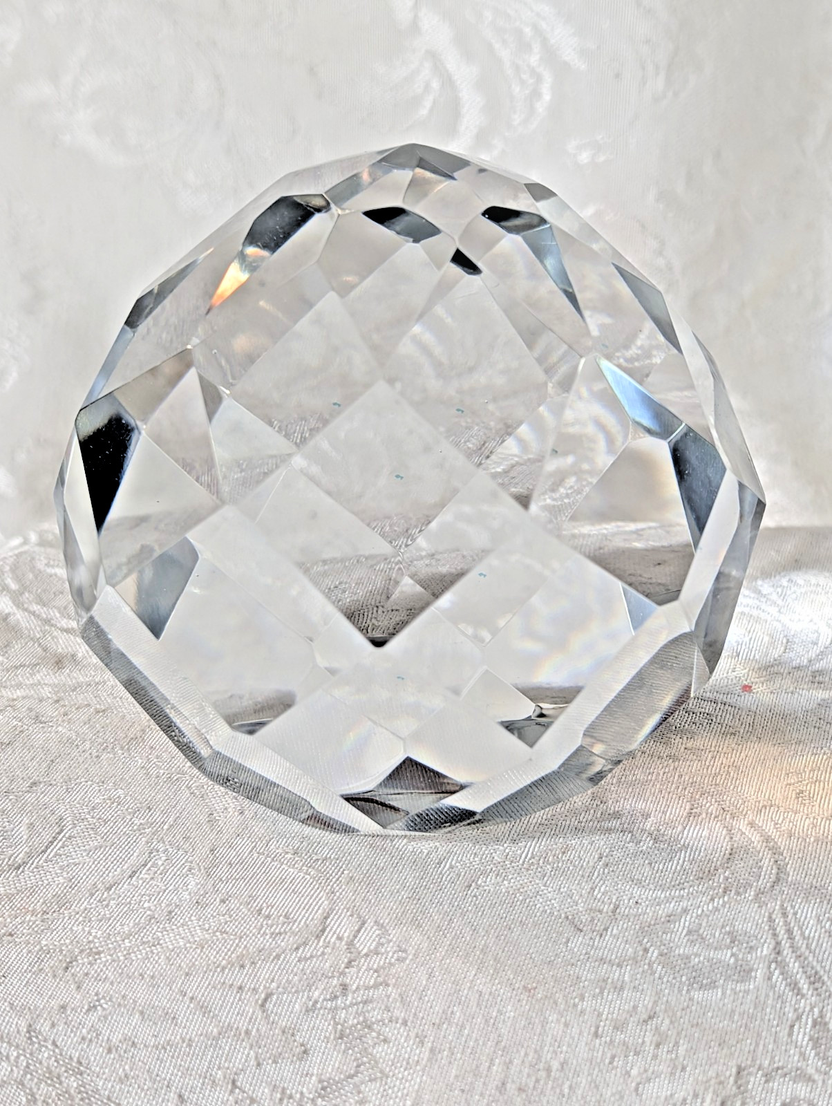 Clear Cut Crystal Sphere 100mm Faceted Gazing Ball Prism Suncatcher