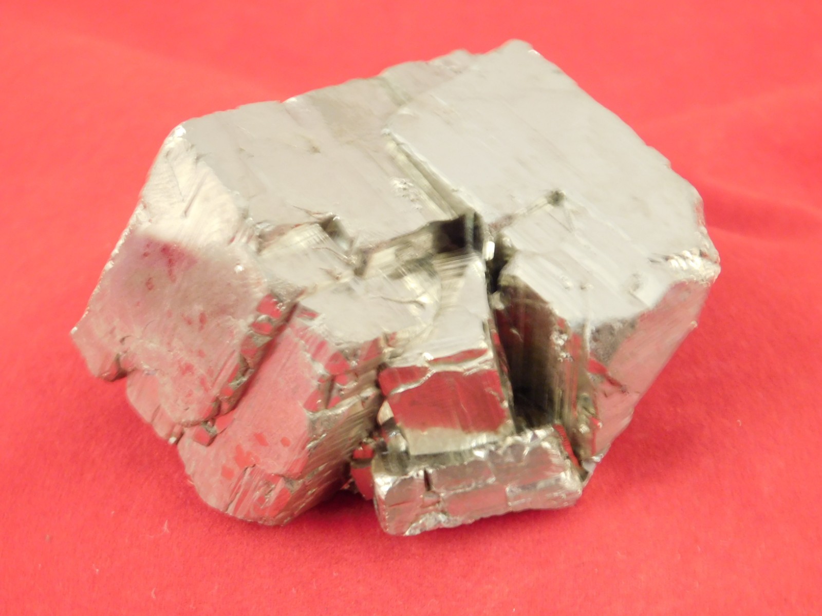 LARGER! 100% Natural PYRITE Crystal CUBE Cluster Huanzala Mine Peru 318gr