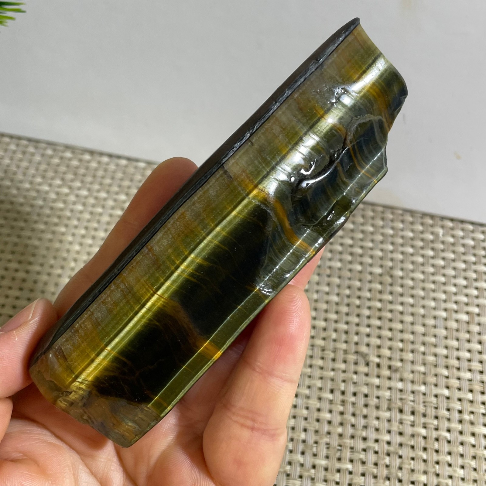 120g Natural tiger’s-eye Rough Raw Stone Rock Specimen Reiki healing