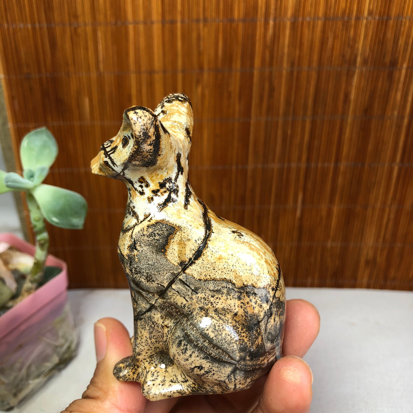 Rare Natural Traditional Chinese Painting Hand Carving Animal Model 136g g8395