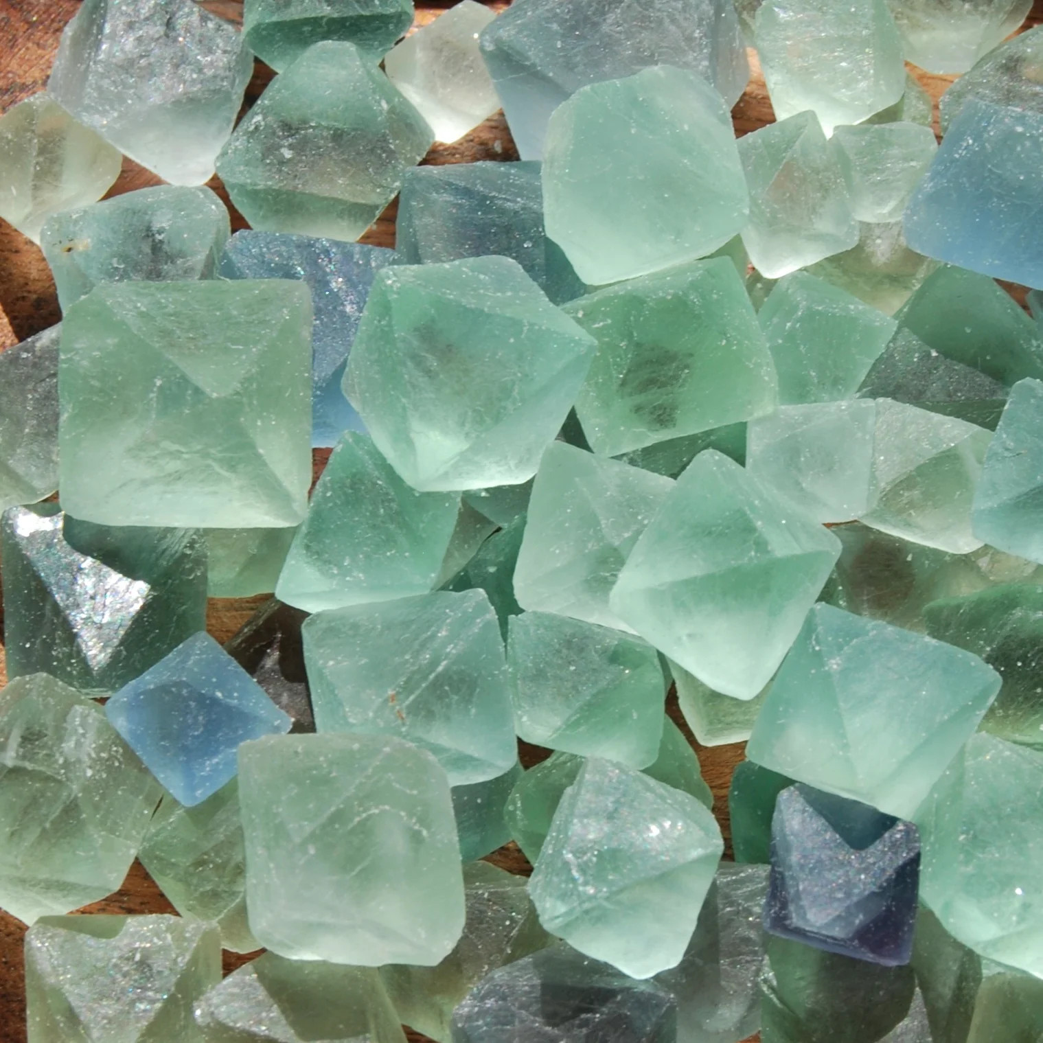 6pcs Raw Fluorite Octahedron Crystals, Small