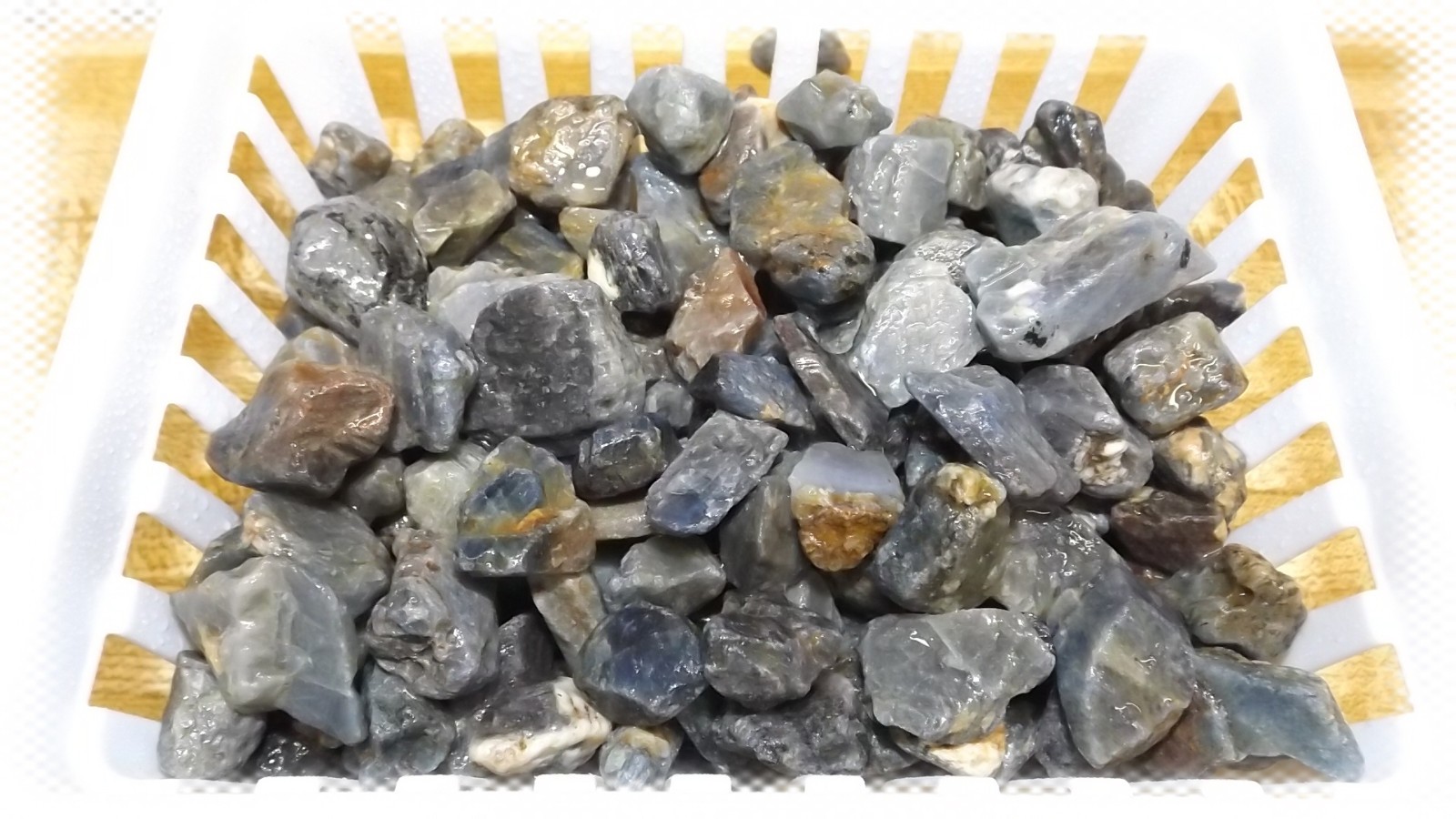 2 lbs : Authentic Blue Sapphire Corundum Natural Rough Gemstone Crystal Pieces