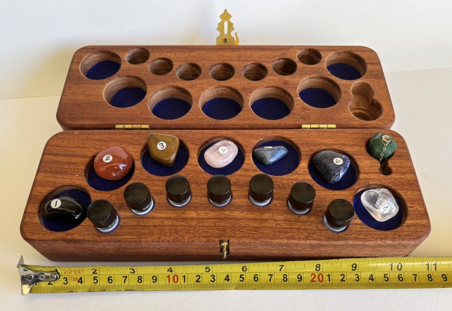 16Pcs Healing Crystals Set, Chakra Quartz & OILS Kit in Wooden Box RARE
