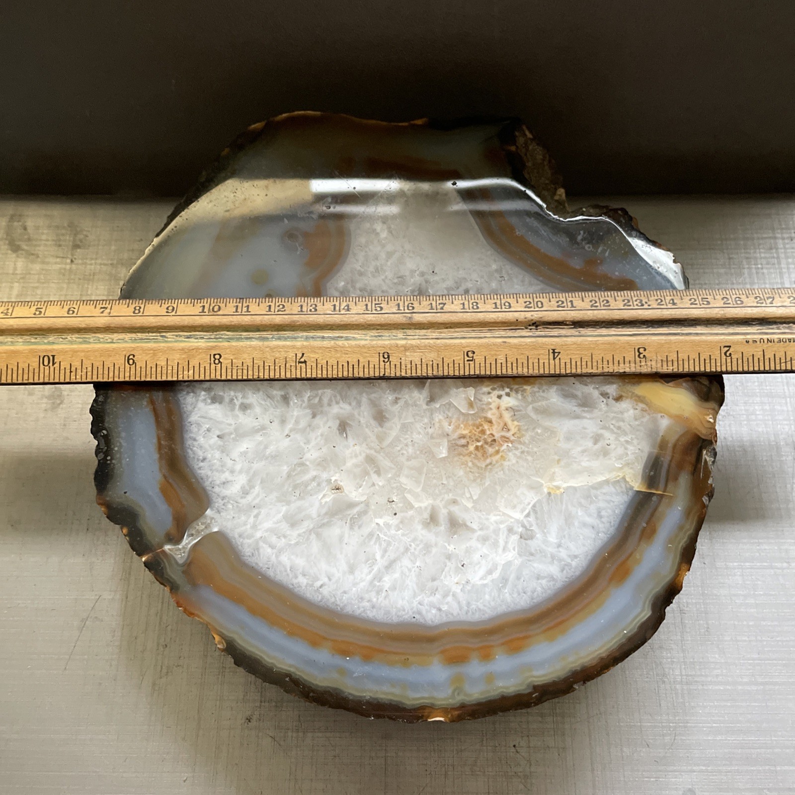 EXTRA LARGE BANDED AGATE POLISHED ONE SIDE 8″ WEIGHS 6LBS 2oz. 1 3/4 Thick