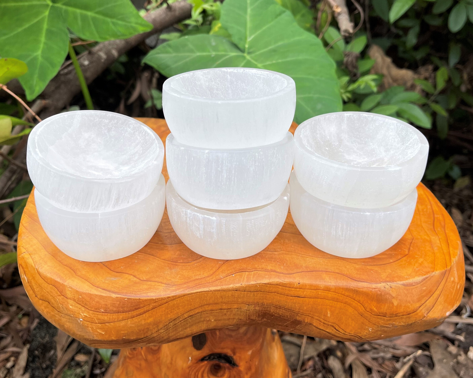 Wholesale Bulk Lot: 7 Selenite Charging Bowls Medium (Cleanse & Charge Crystals)