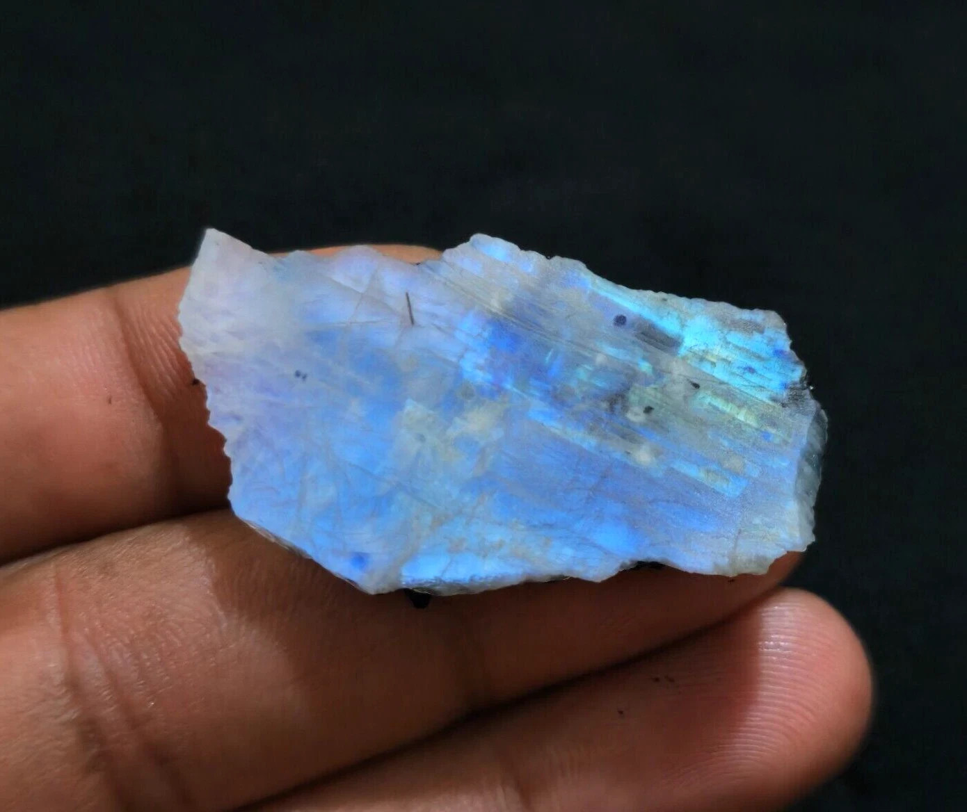 100% Natural Rainbow Moonstone Raw 50 Crt Moonstone Rough Gemstone For Jewelry