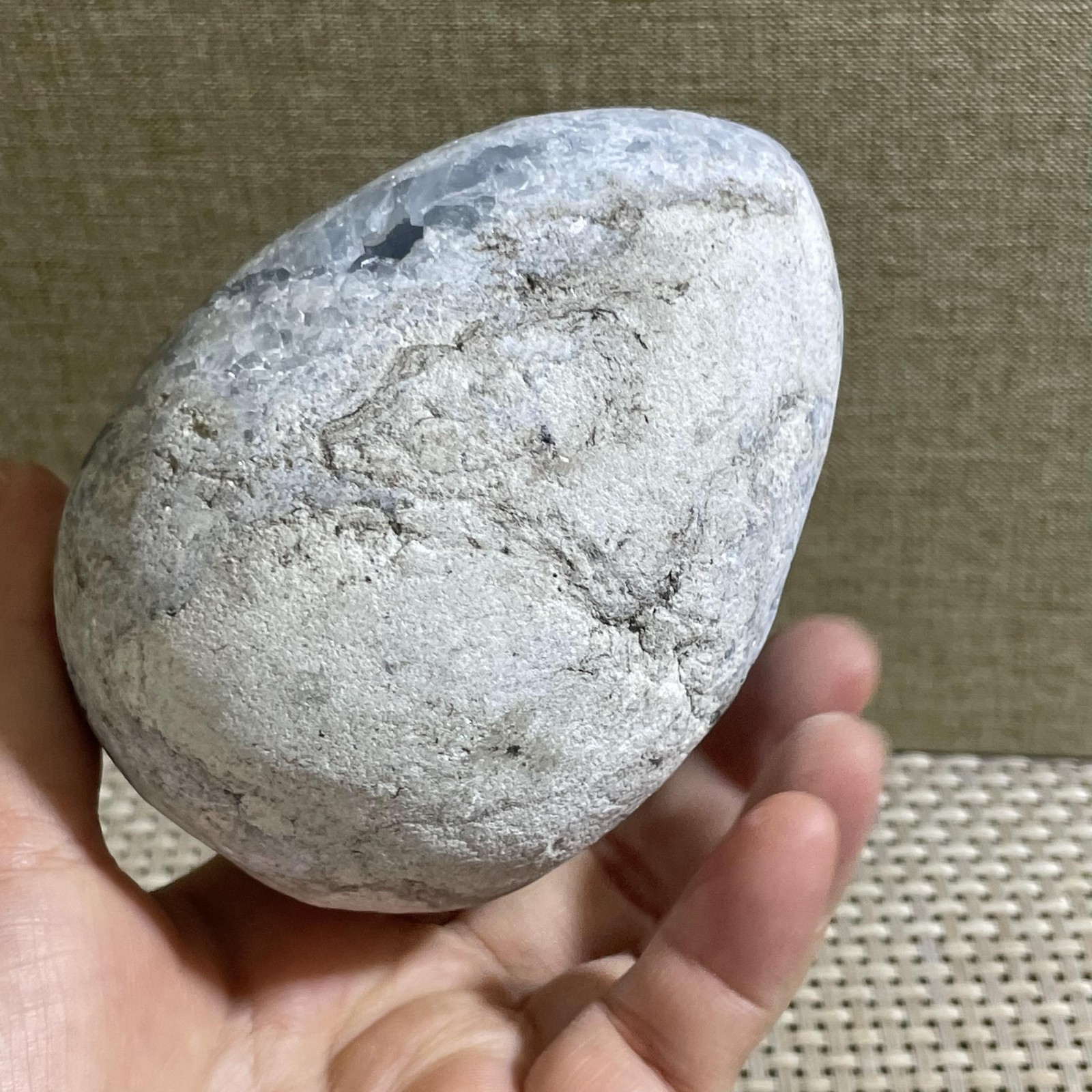820g Celestite Crystal Natural Sky Blue Geode Cluster – Rough Stone Crystal