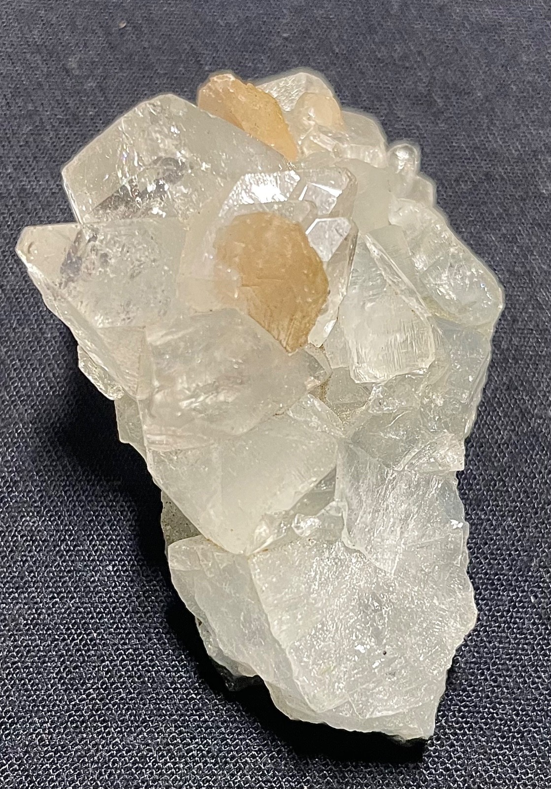 Natural Apophyllite quartz cluster w/ stibite crystal specimens 37 gr 6.5x4x3 cm