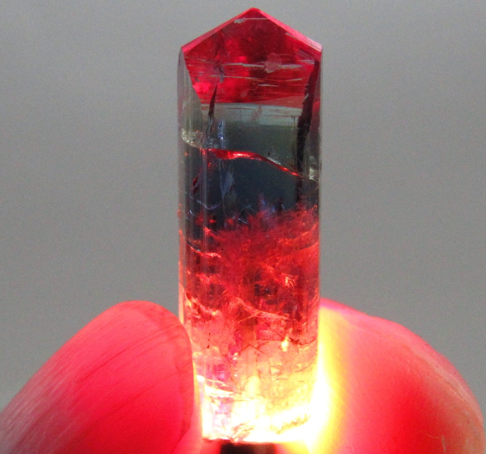 MESMERIZING GLASSY GEM CLEAR UNHEATED TANZANITE CRYSTAL!!! TANZANIA