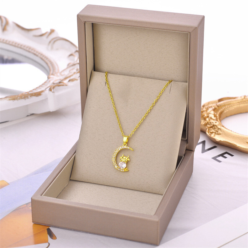 Women’s Fashion Jewelry Cubic Zircon Gold Calf crescent moon Pendant Necklace1PC