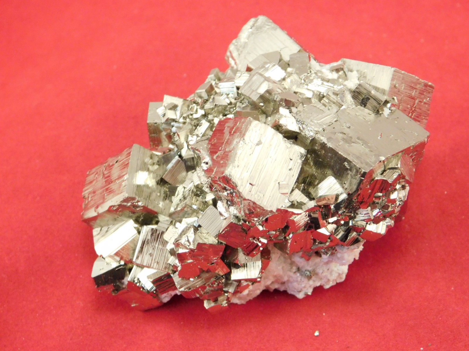 wOw! Larger! Super Nice! PYRITE Crystal CUBE Cluster Huanzala Mine Peru 247gr