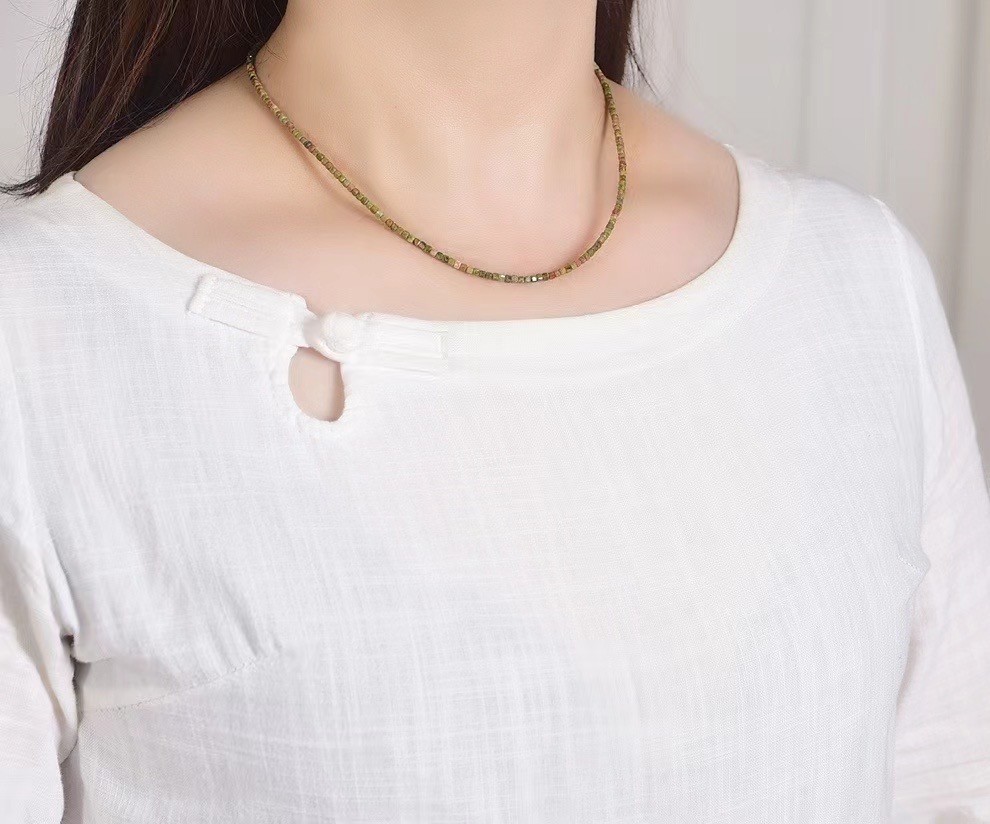 2.5mm Natural Floral green stone Crystal Choker Healing Dainty Women’s Necklace