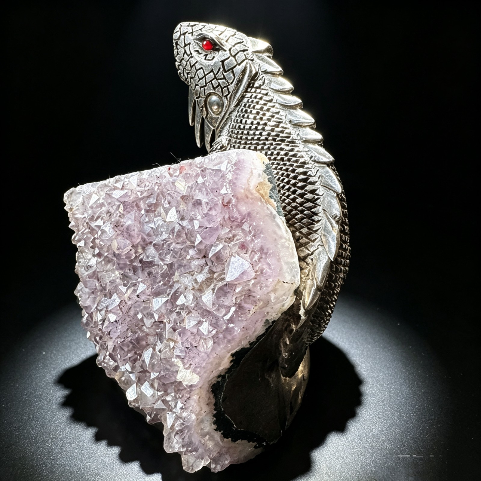 Hand Carved Amethyst Cluster Lizard Figurine Natural Crystal Reptile Sculpture