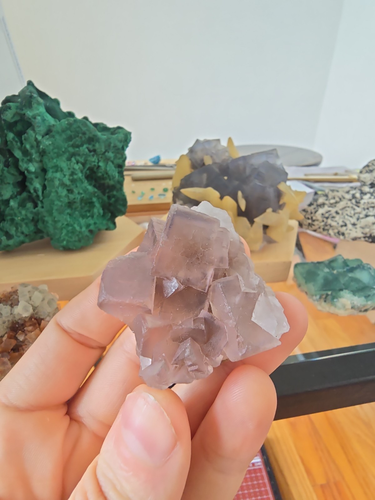 FLUORITE – Light Purple – 87g – From Pakistan – Crystal Mineral Specimen