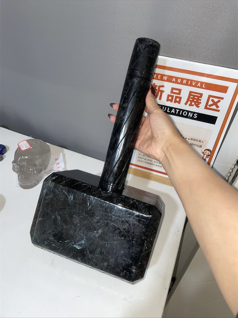 28.4LB 16.3″ Natural Garnet Large Hammer Crystal Heal Carving Quartz Decor