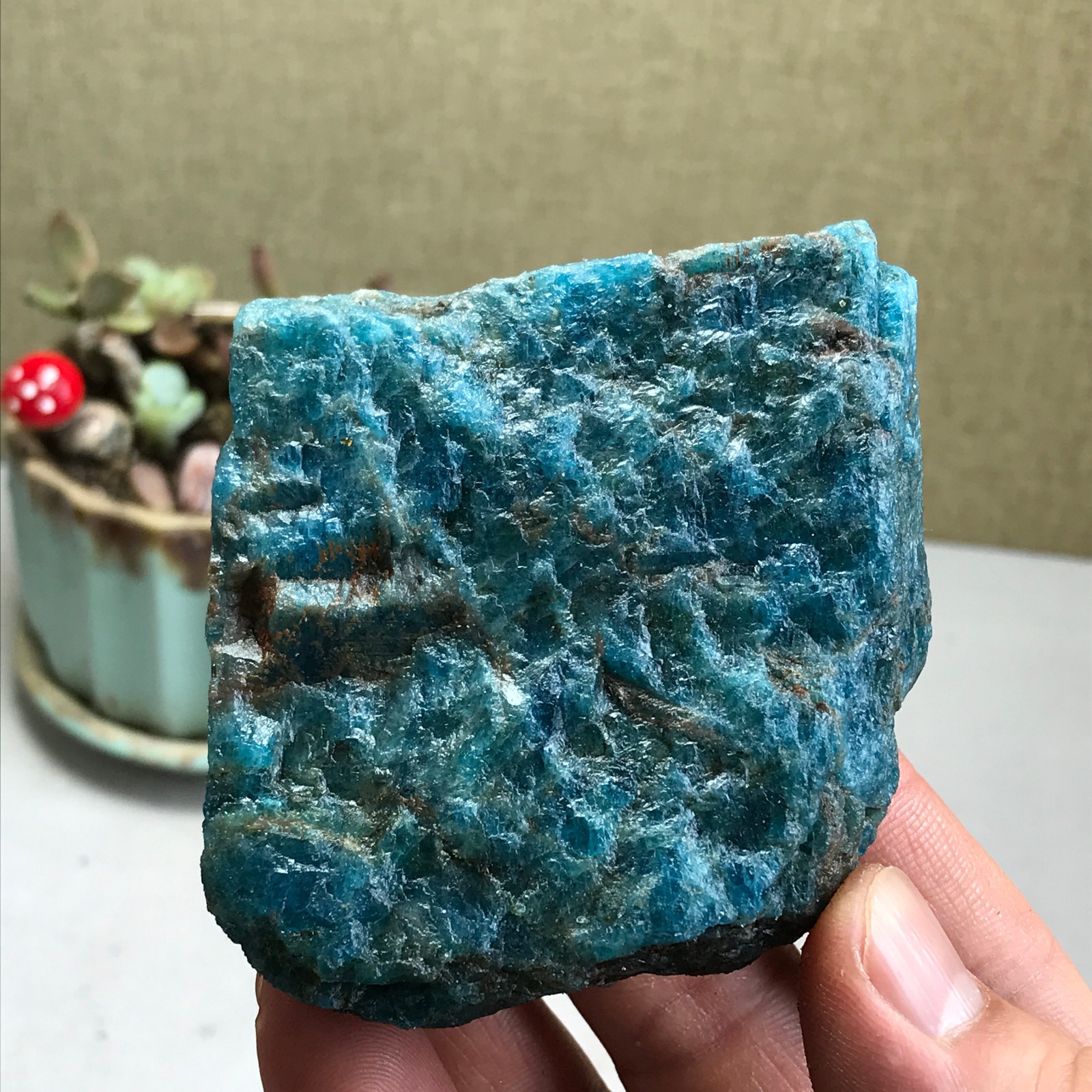 69-67-35mm Top Natural apatite Crystal uncut gemstone Mineral Specimen A4271