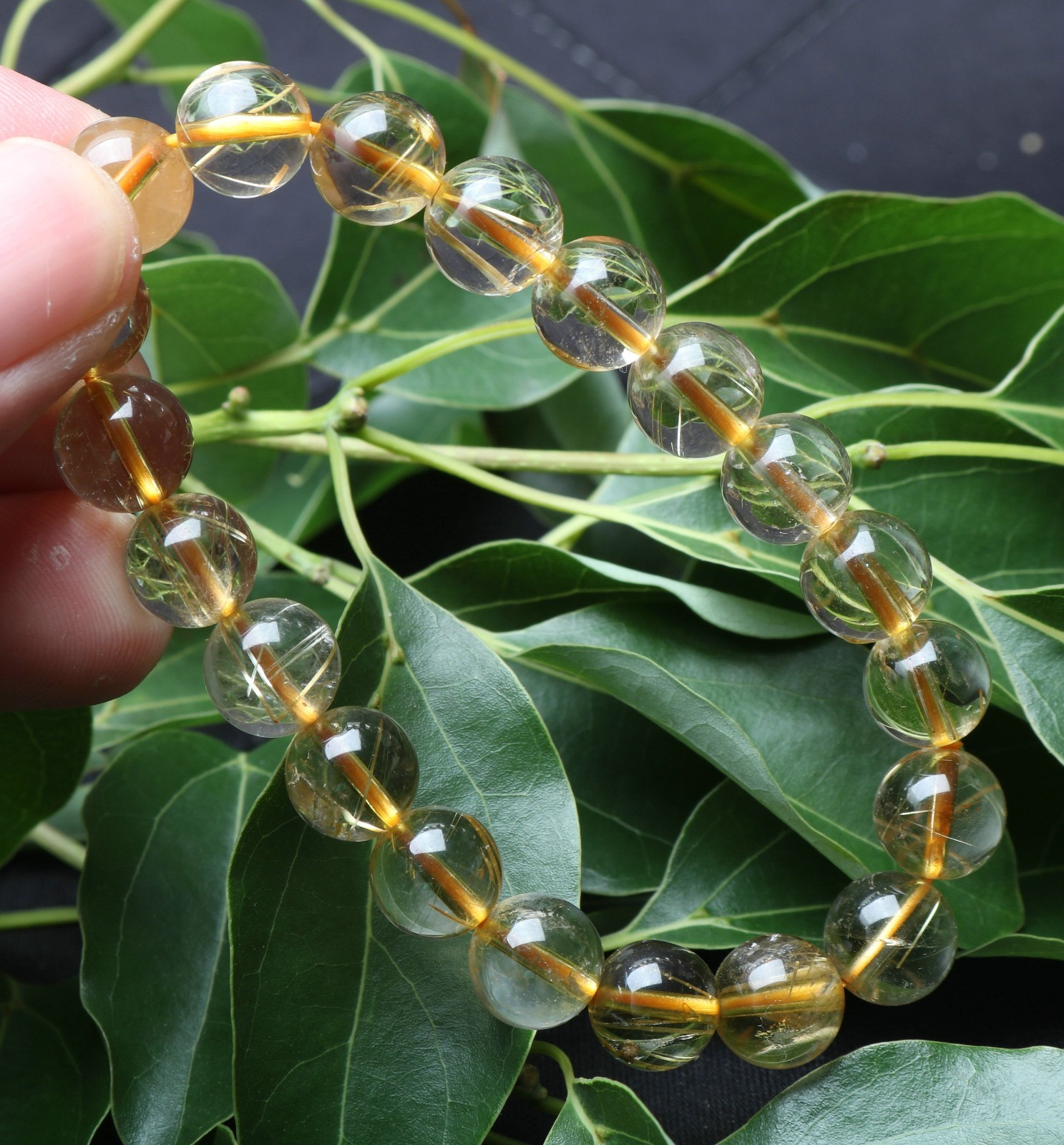 25.2g Rare Natural Clear Gold Rutilated Quartz Crystal 10mm Round Bead Hand cate