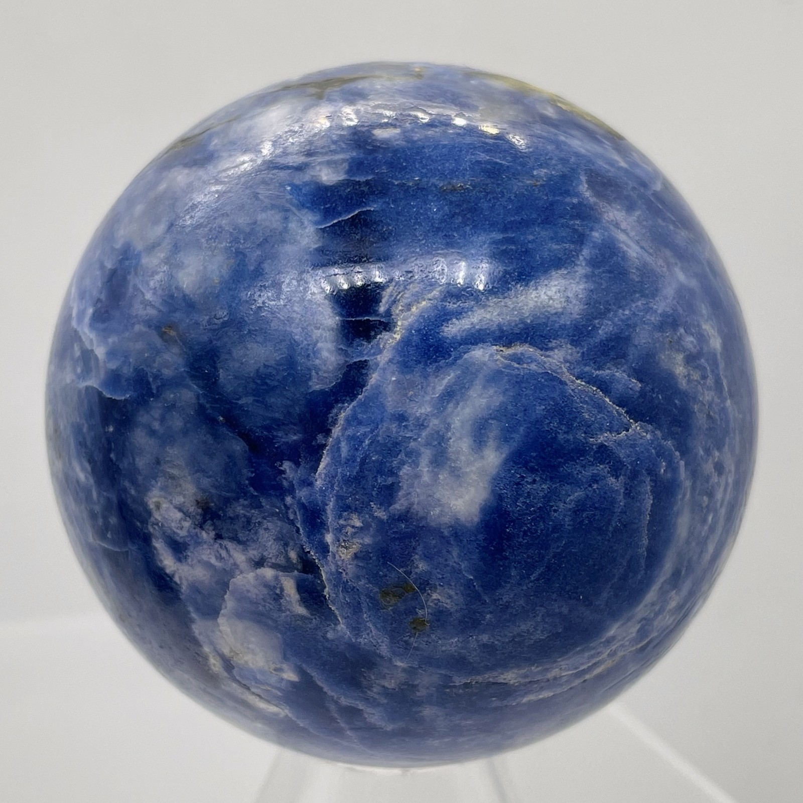 Sodalite Sphere 300g (10.5oz) Display Specimen | 63mm (2.5″) | Blue White | 1 |