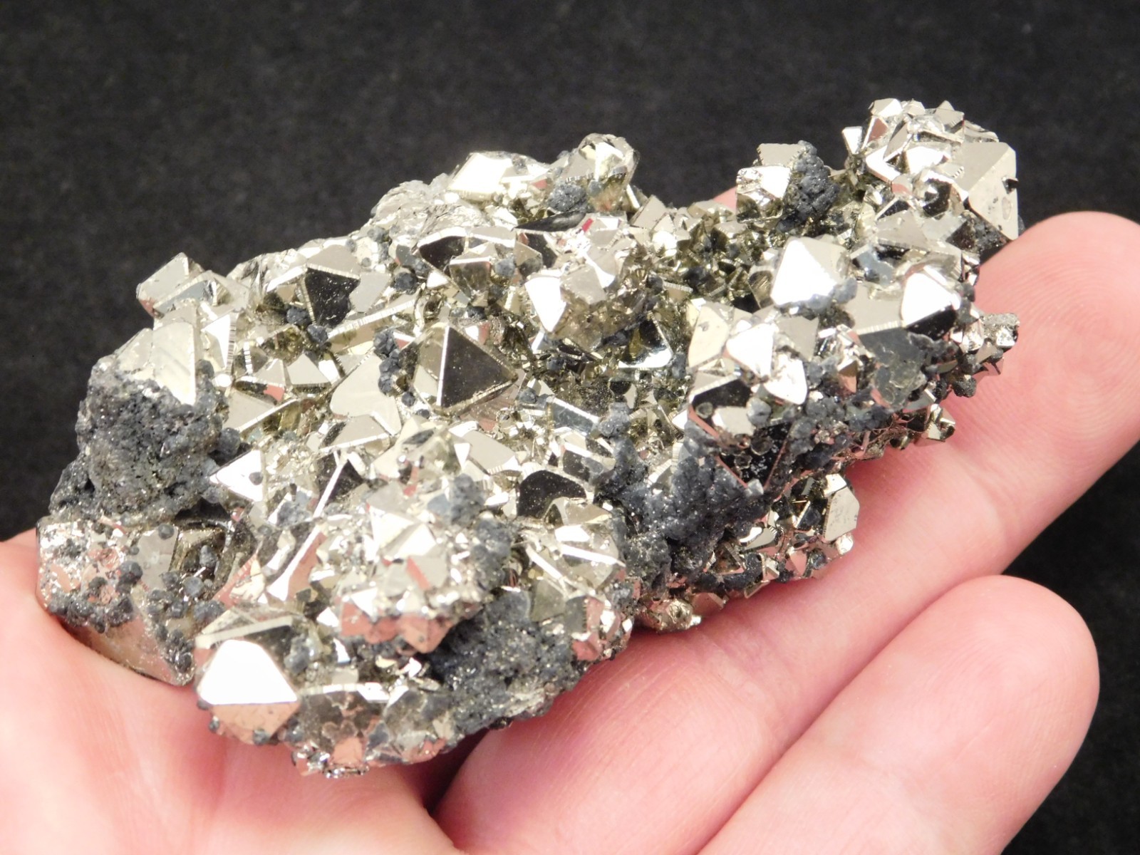 PYRAMID Shaped Crystals! AAA Tetrahedron PYRITE Crystal Cluster Peru 202gr