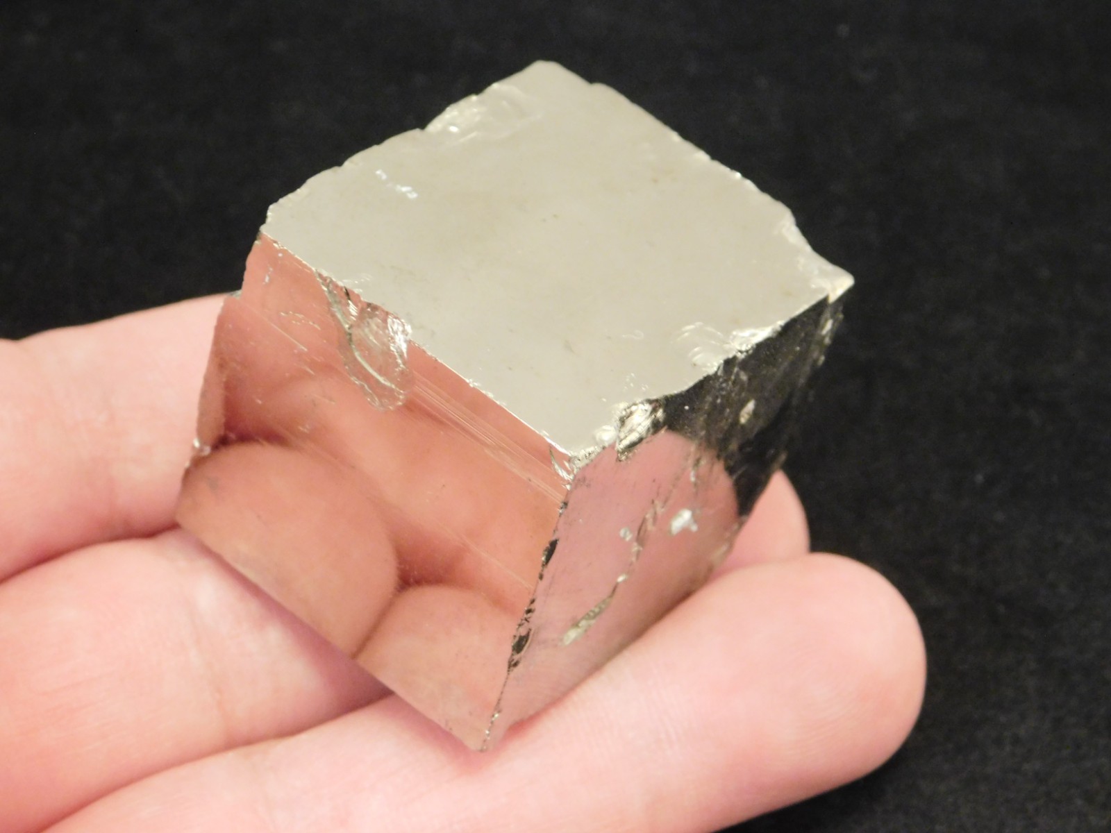 100% Natural Pyrite CUBE Huanzala Mine Peru 163gr