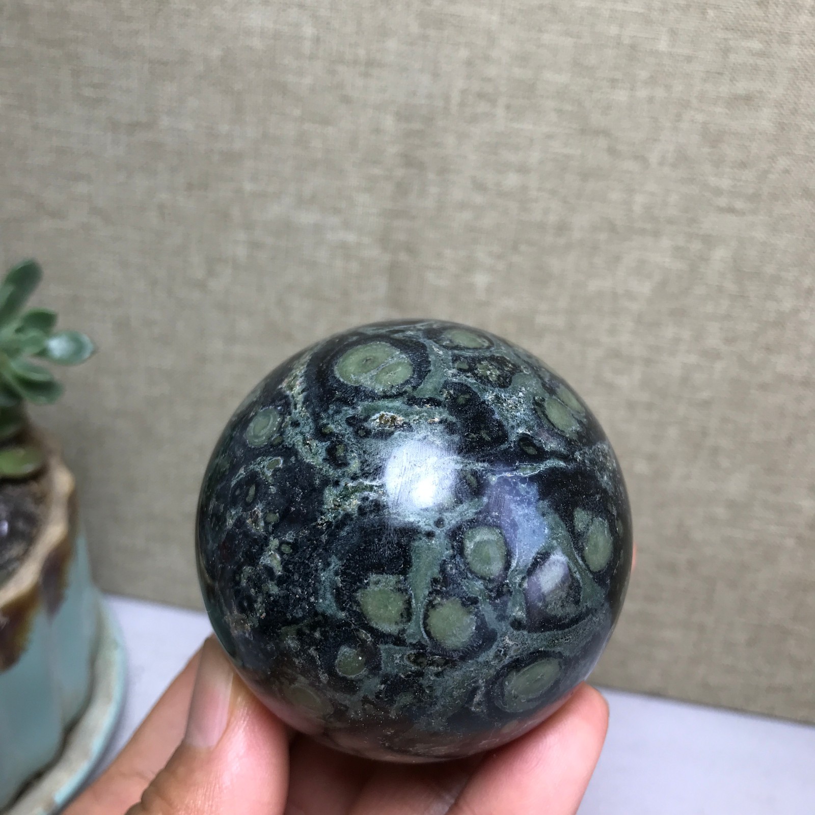 Top Natural Green Kambaba jasper quartz crystal sphere ball healing 286g A4810