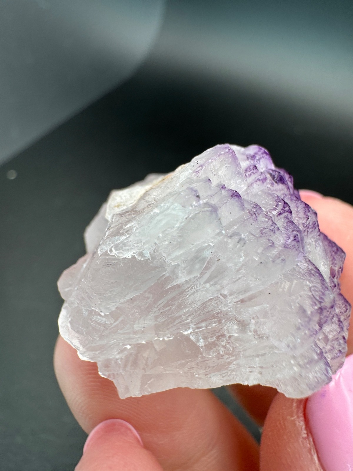 6836 NEW Database Fluorite Purple Triangle Yun Nan in Perky Box 34g