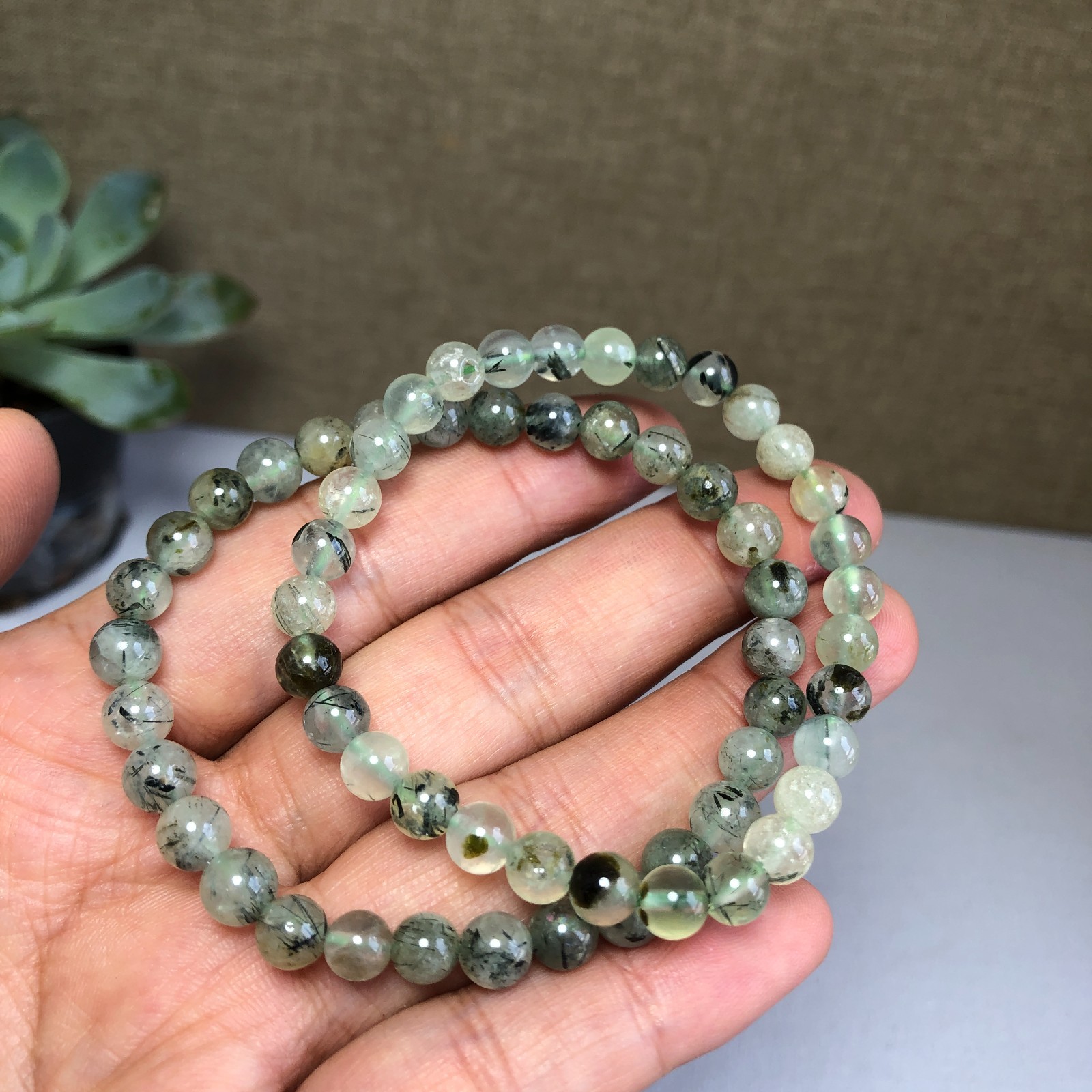 2Pcs Wholesal Prehnite bracelets Crystal ball sphere facet 6mm