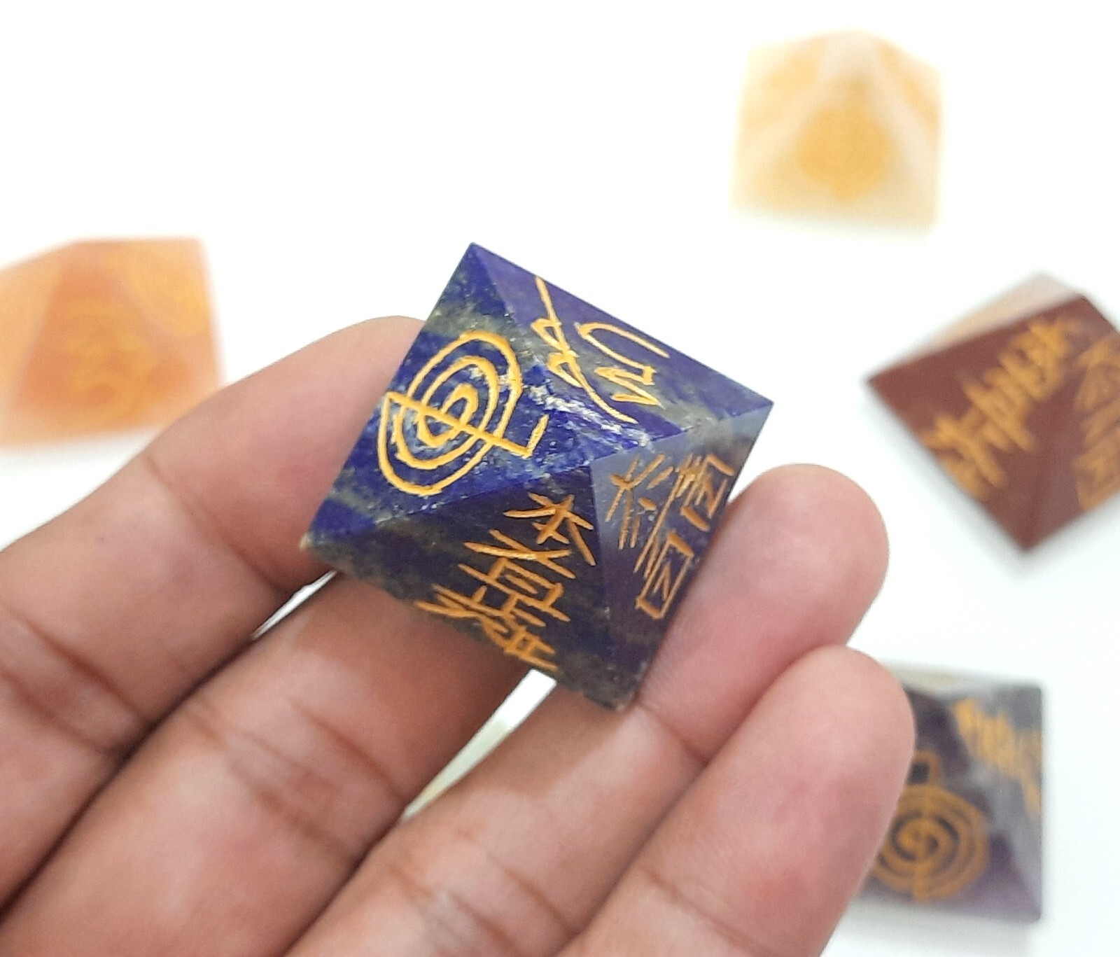 Reiki Sign Engraved Chakra Stone Pyramid Set 7 Chakra Reiki Pyramid Set