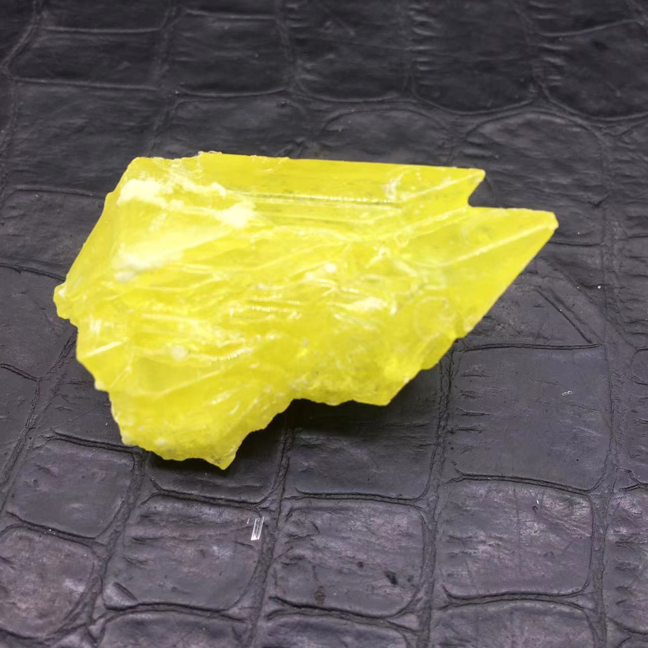 Natural Sulfur Sulphur Quartz Crystal Cluster Specimen Reiki Raw Gemstone 1Pc