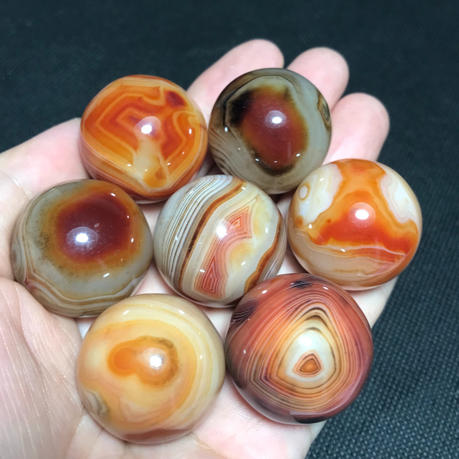 191g 7pcs 26mm Polished Silk Banded Lace Agate Ball Madagascar+base 477