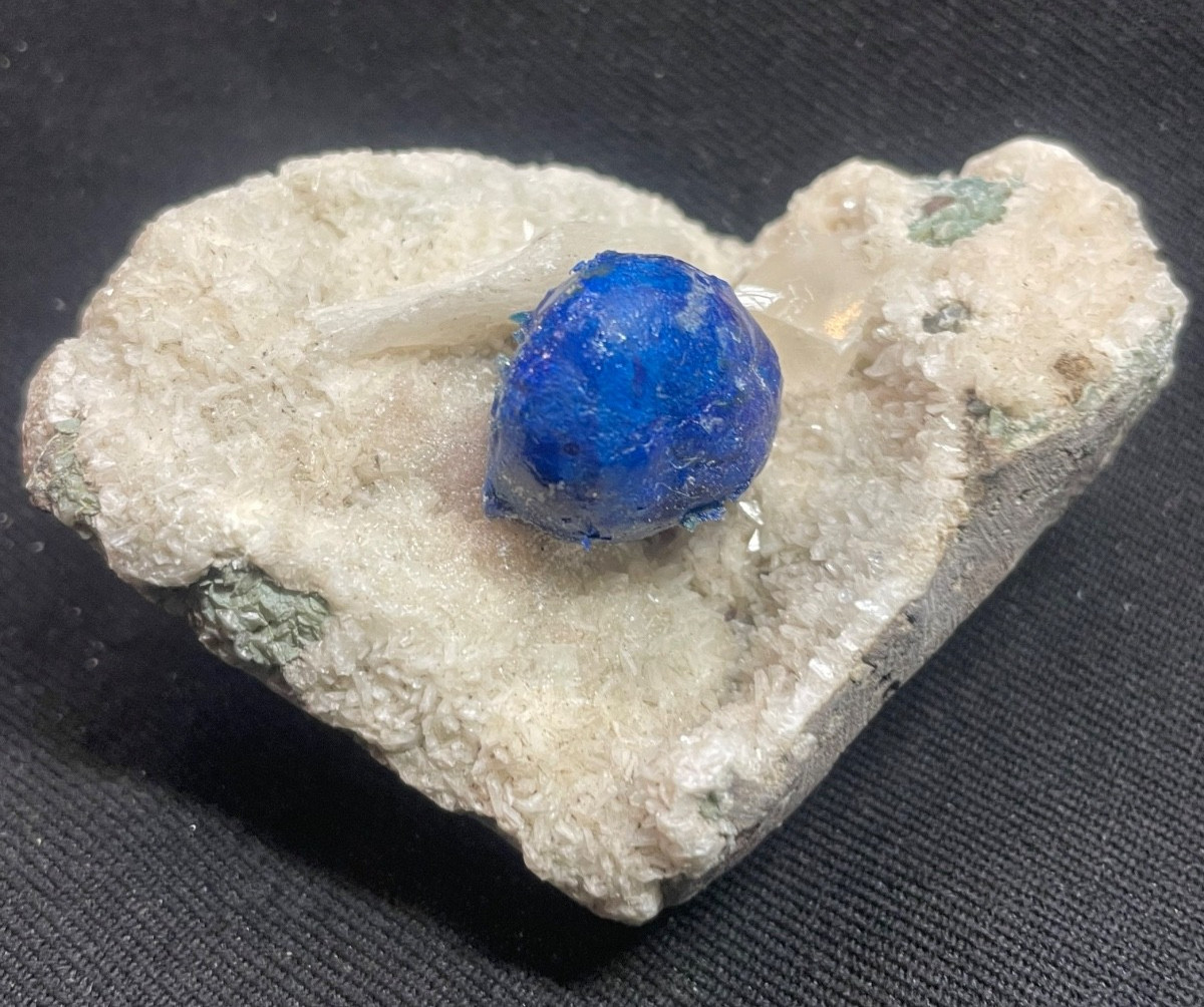 Cavansite and calcite crystal W/ quartz in mm stunning specimen [REPAIR]