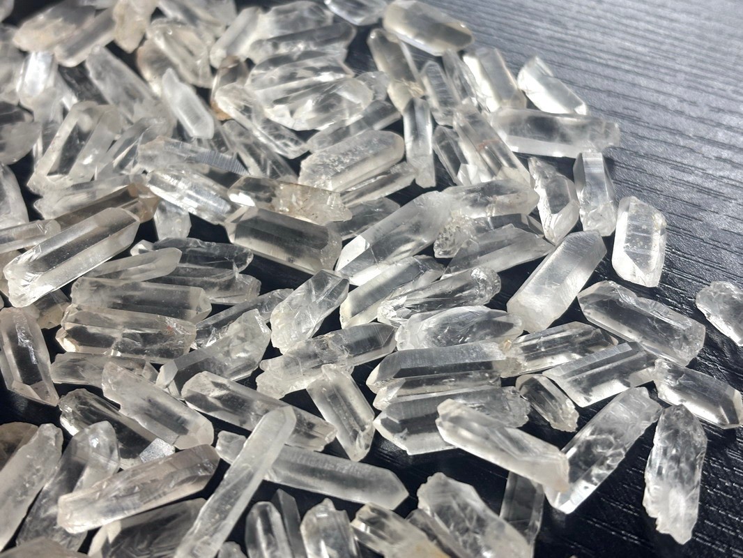 140-160PCS JEWELRY MINI POINTS 1/2 LB MICRO CLEAR QUARTZ CRYSTAL TINY TIPS ROUGH