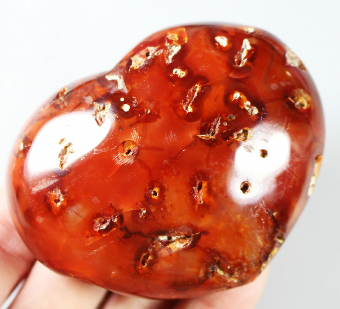 Natural Red Orange CARNELIAN Agate Quartz Crystal Love Heart Palm Stone 226g