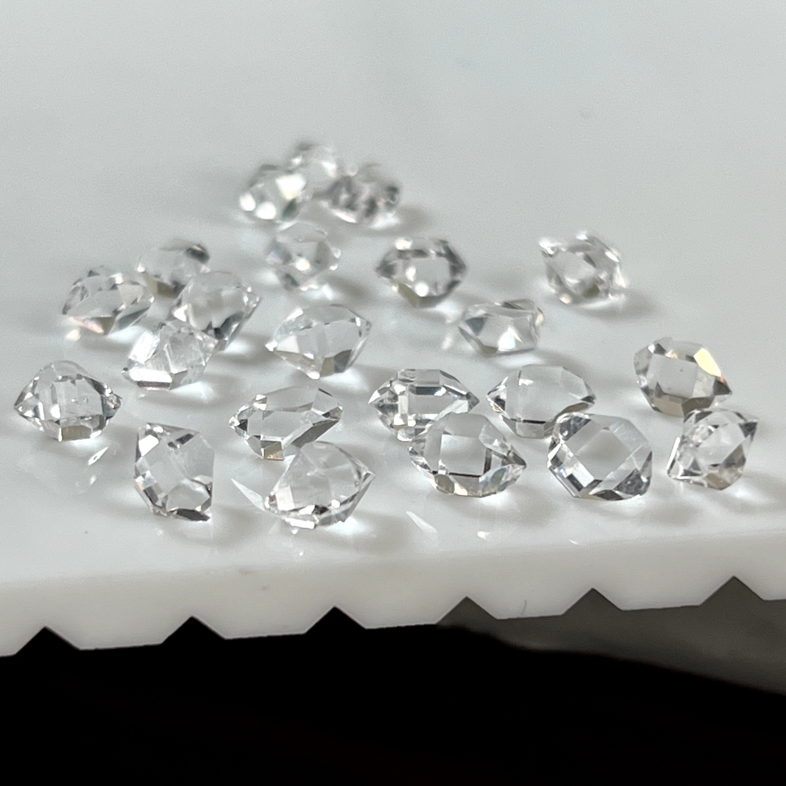 48 pcs Herkimer diamond crystals 7-9mm