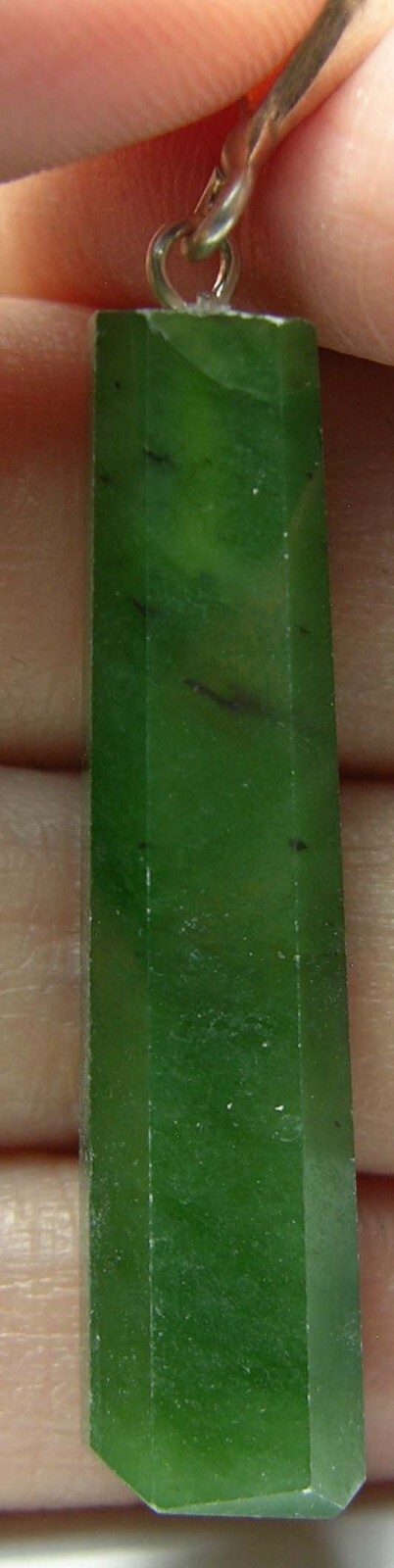 #15 40.00mm Pakistan 100% Natural Nephire Jade Crystal Pendant 1 9/16 in