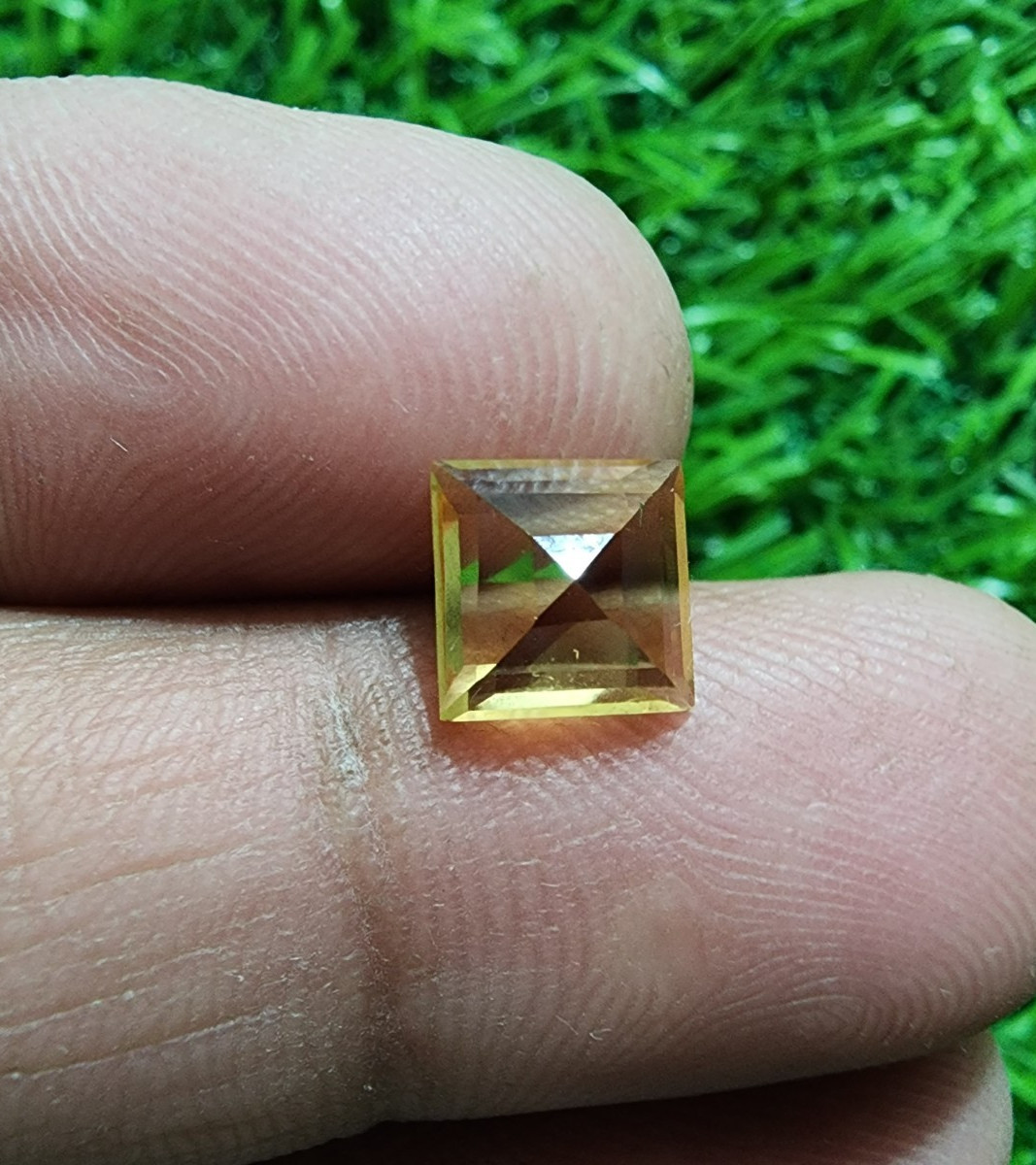 2Ct Top Golden Citrine Topaz Square Loose Gem Faceted Size (7.50X7.50×4.50 MM)