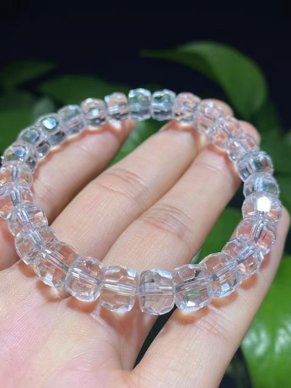 1pcs Natural Clear Quartz faceted Quartz Crystal Beads stretch Bracelet 8mm