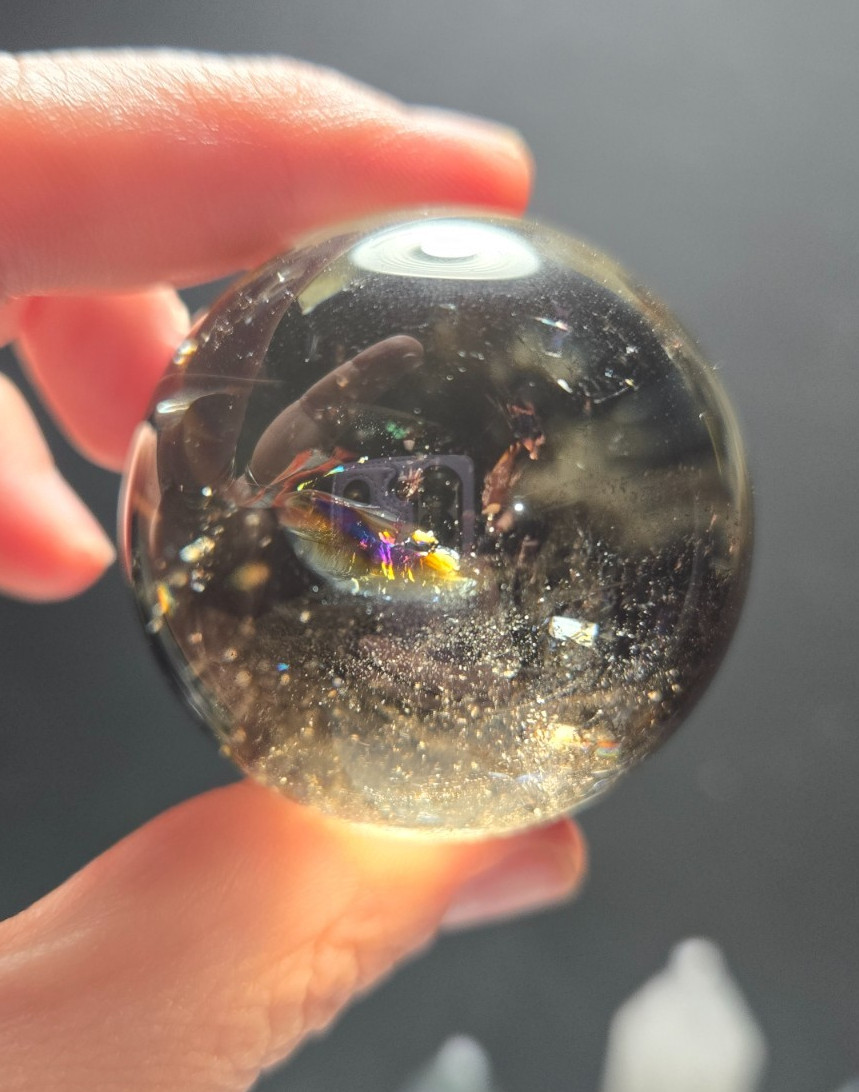 STUNNING CLEAR PHANTOM HIGH QUALITY SET OF 2 PHANTOM SMOKY CITRINE SPHERES – P43