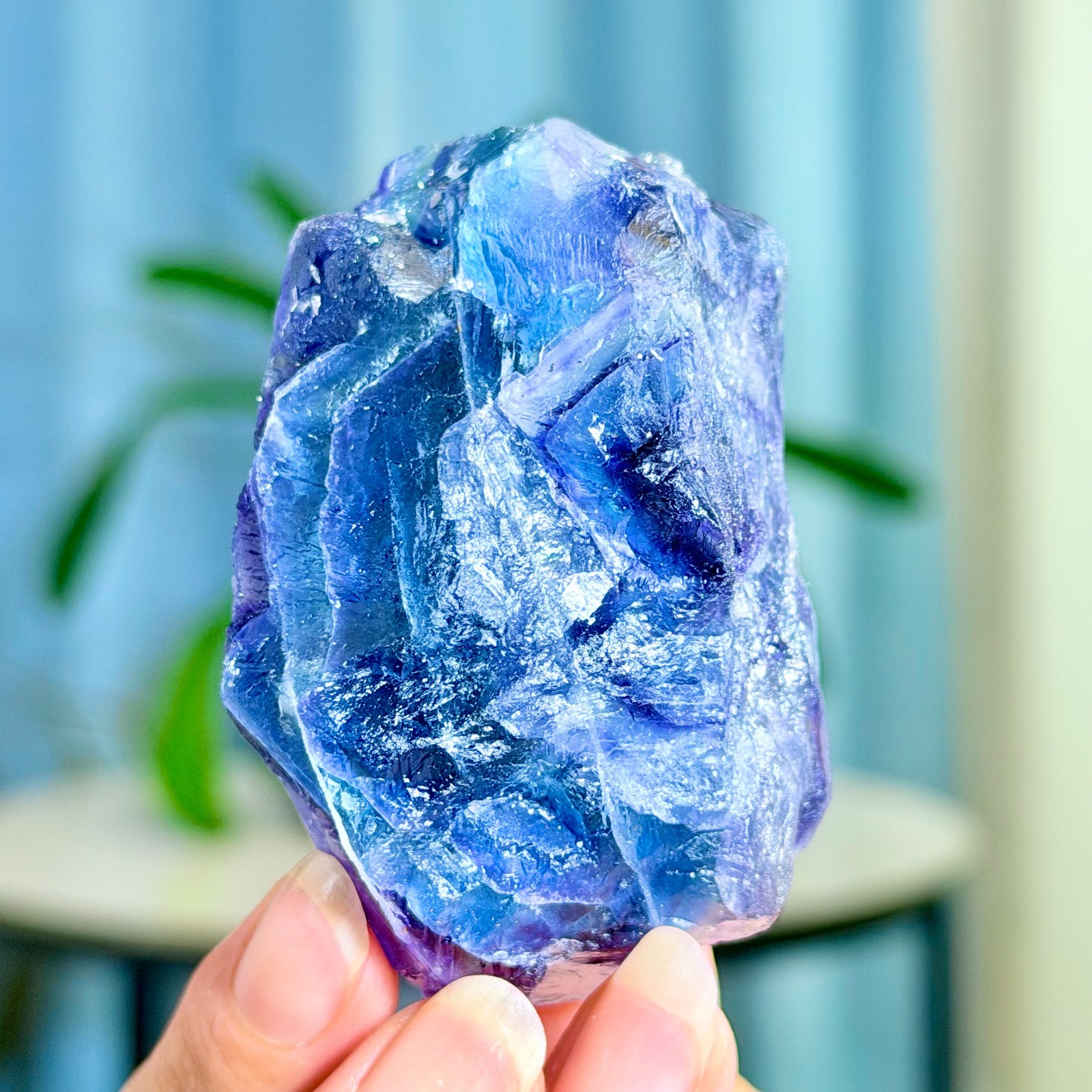 156G Rare transparent purple cubic fluorite mineral crystal sample/China