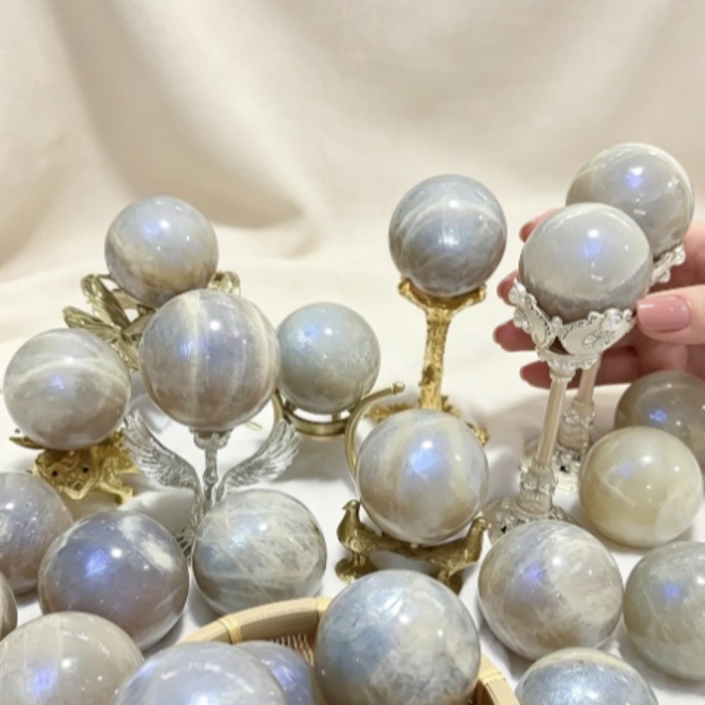 Natural Blue Moonstone Sphere Crystal Ball Reiki Healing Meditation Decor Gift