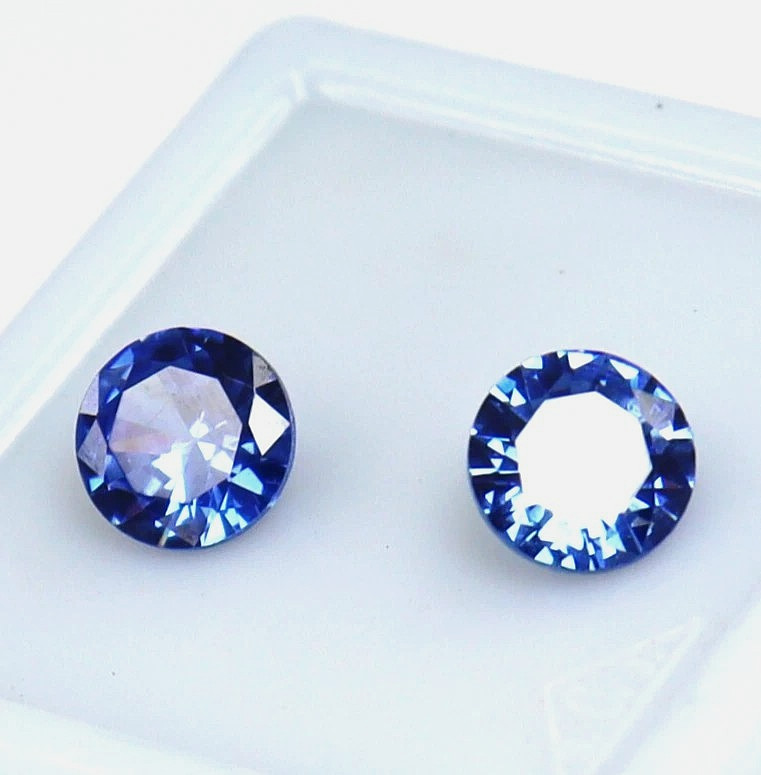 Pear, AAA+ Natural Blue Sapphire Round Cut 1.80 Ct Certified Loose Gemstone