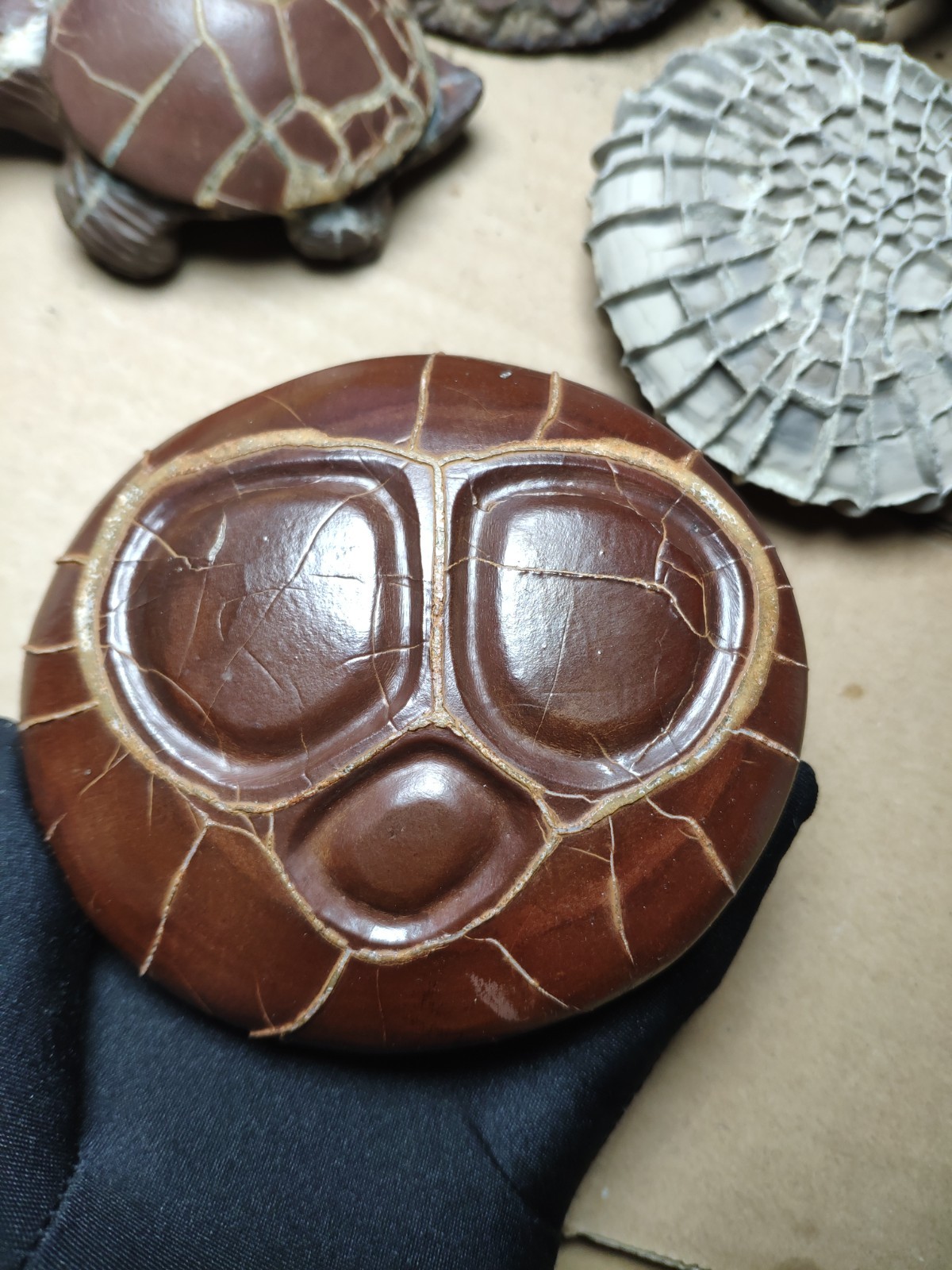680g beautiful Natural tortoise back pattern stone Landscape stone