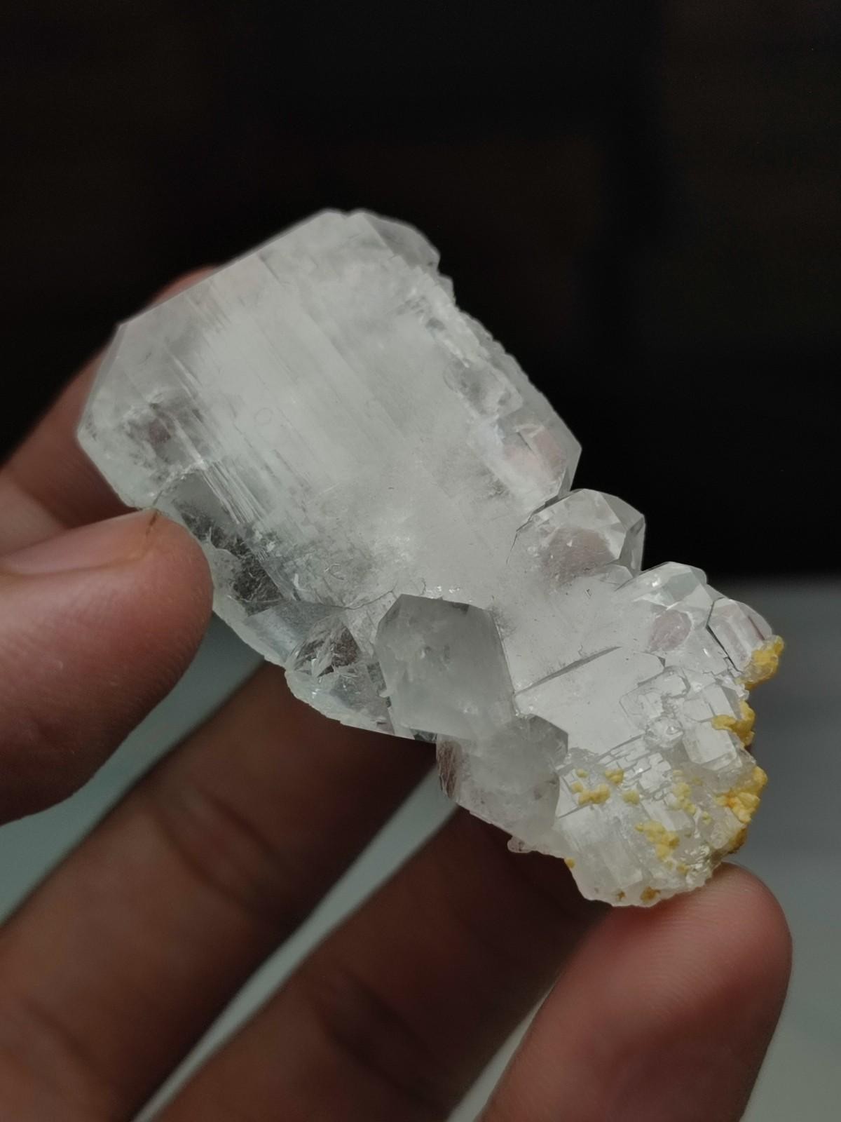 Faden Quartz Transparent Crystal With Good Luster & Nice Termination-Pak.