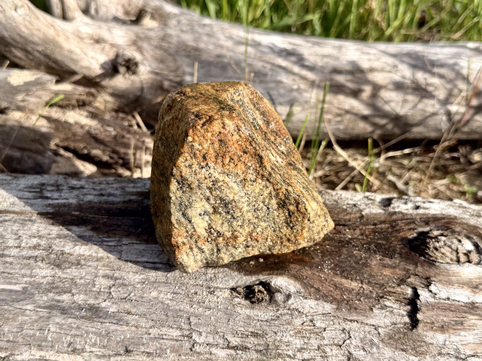 Natural Lake Michigan Rock Speckled Granite With Pink Hue Large LOOK! 👀 2.7lb+